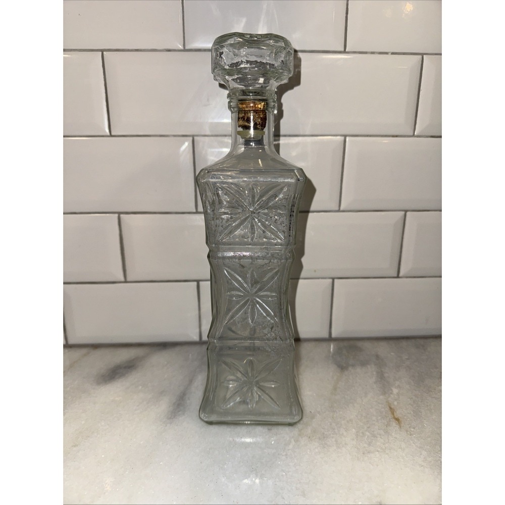 Vintage 1960 Cut Glass Liquor Decanter Cork Stopper Mid‎ Century Barware GW993